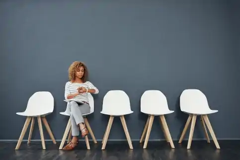 diverse set of wait times in customer flow for ticket queue